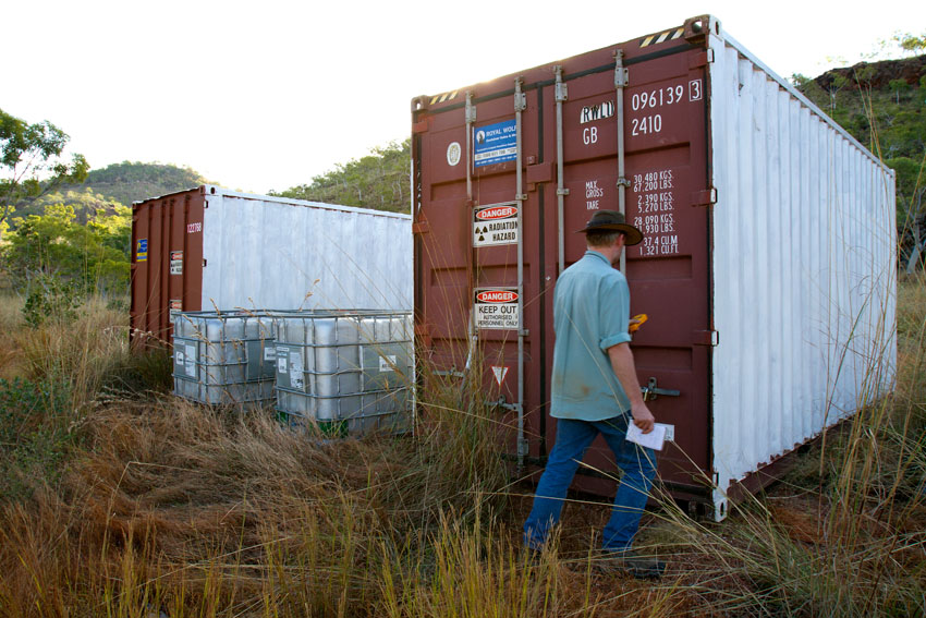 Radioactive materials stored in shipping containers at Eva, a former uranium mine in the Northern Territory, © Phoebe Barton / MPI 2011