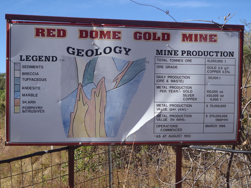 Sign for the Red Dome Gold Mine, Queensland, © MPI / 2011