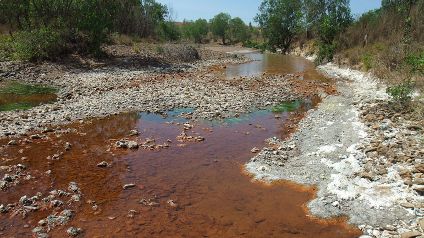 Contamination at Rum Jungle, former uranium mine, Northern Territory, © MPI / 2011